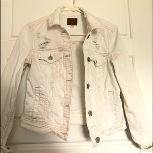 american eagle white jean jacket
